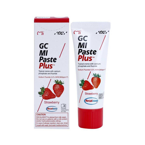 GC MI Paste Plus Strawberry 40g